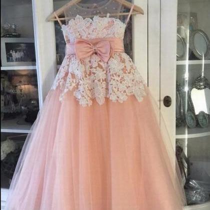 Princess Lace Flower Girls Dress Pink Ball Gown..