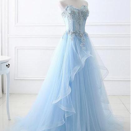 Eye-catching Tulle Sweetheart Neckline A-line Prom..