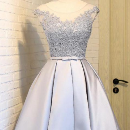 Lace Appliqued Silver Satin Short Prom Dresses..
