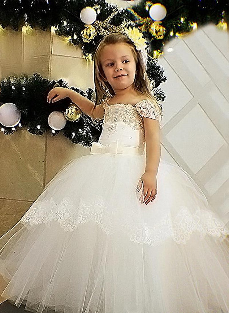ivory wedding dress white flower girl