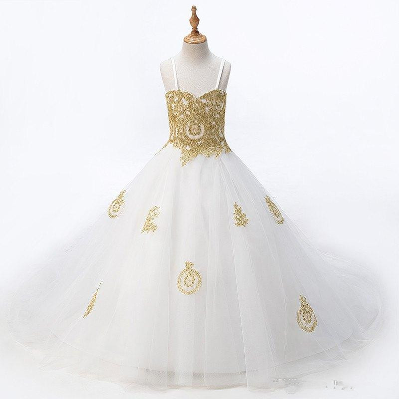 2019 Fashion White With Gold Lace Flower Girls Dresses Princess Designer For Wedding Kids Girls Tulle Ruched With Spaghetti Straps