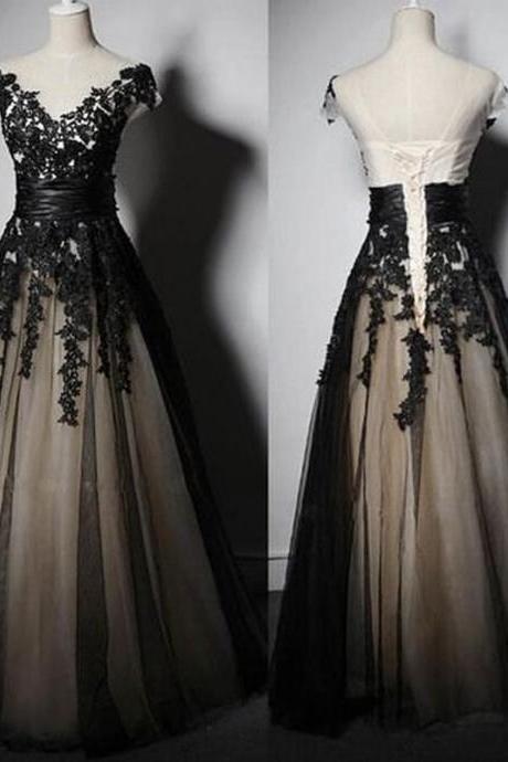 Charming Prom Dress Appliques Prom Dress Lace-Up Prom Dress Tulle Evening Dress