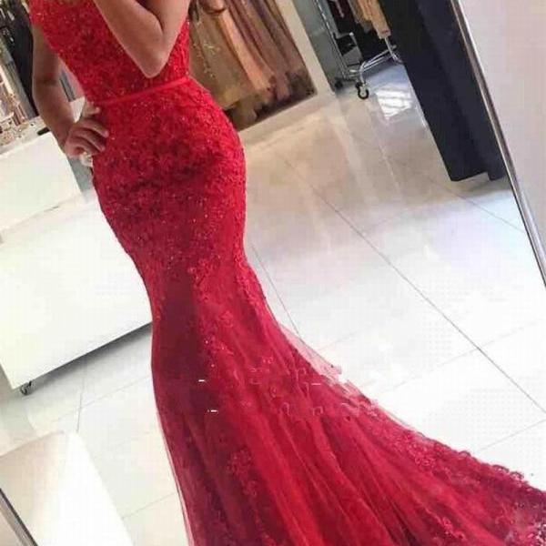 Glamorous Mermaid Lace Off-the-shoulder Red Appliques Evening Dress Custom-made